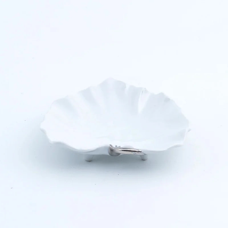 White porcelain (stem platinum) with small bowl shape