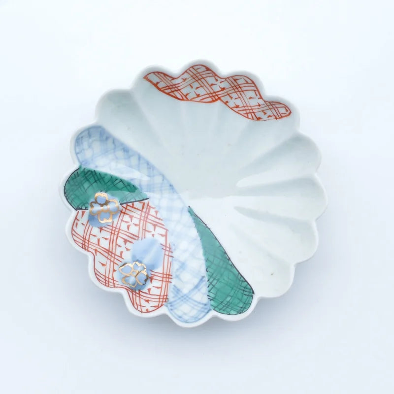 Local pattern chrysanthemum-shaped small plate