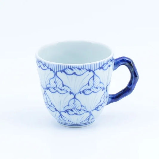 Petal pattern mug (blue)