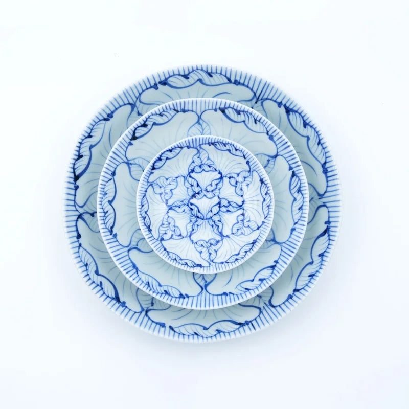 Petal pattern 5.5 inch deep plate