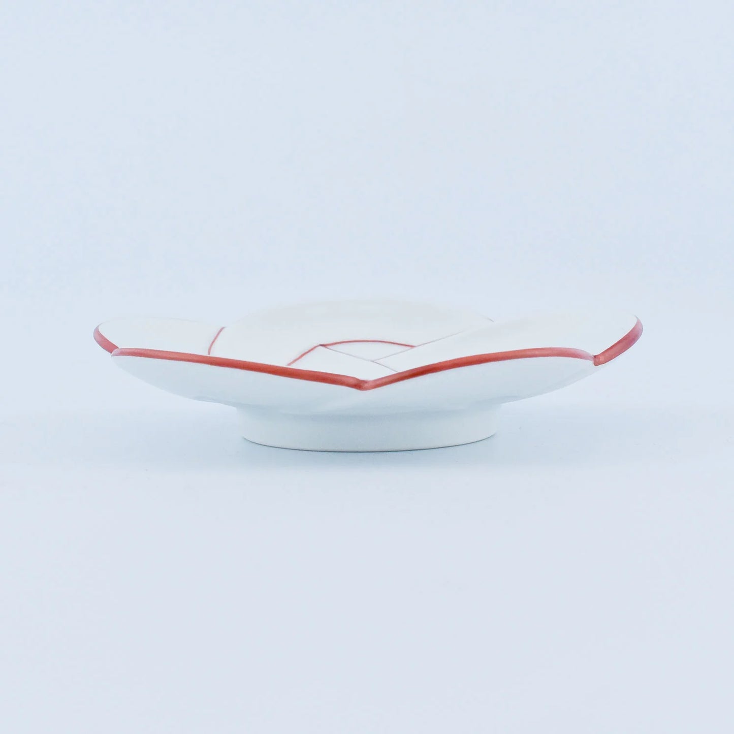 Red line plum knot small plate