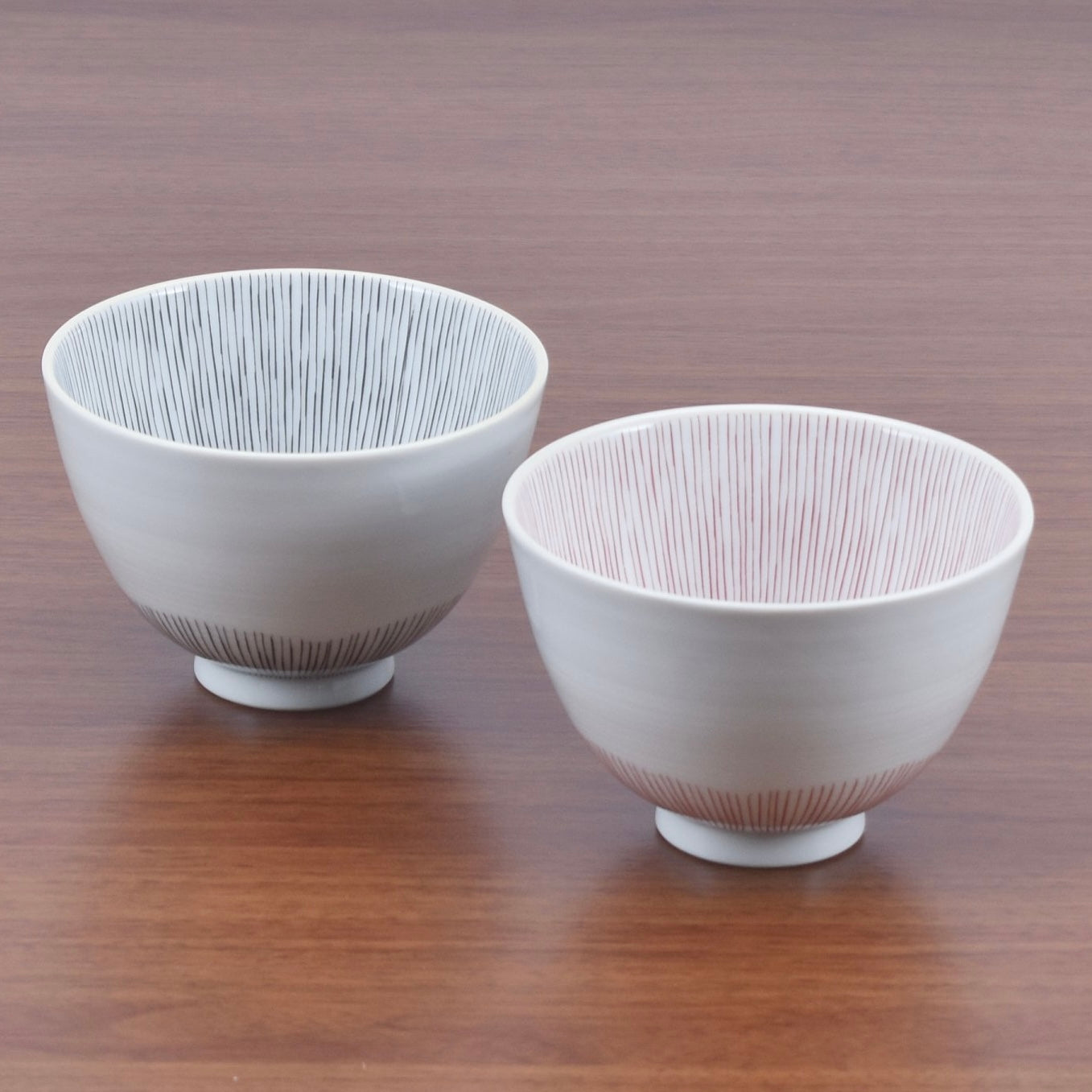 Petal black thread jukusa high rice bowl